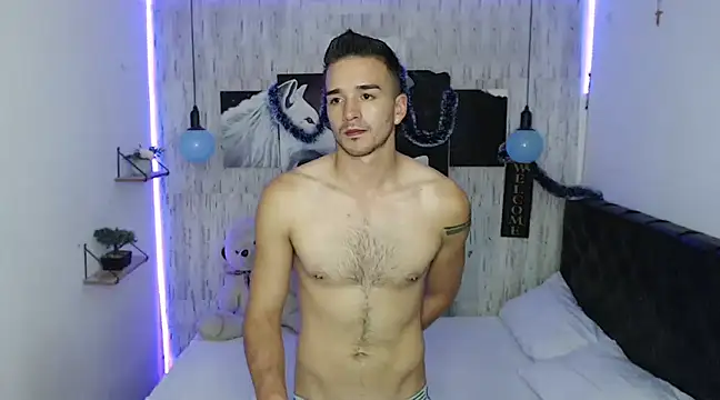 Snapshot of tommycash_777 chatting on 12-04-24, 03:42 tommycash 777 online show from 12-04-24, 03:42
