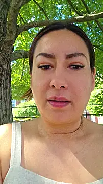 Snapshot of xLadyScarlettx chatting on 06-07-26, 02:11 xLadyScarlettx online show from 06-07-26, 02:11