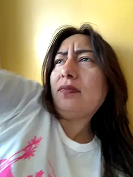 xLadyScarlettx online show from 10-05-25, 04:09