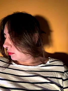 xLadyScarlettx online show from 09-14-25, 01:50