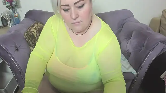 fashiona online show from 02-15-26, 01:06