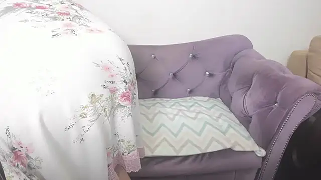 fashiona online show from 02-26-26, 09:42