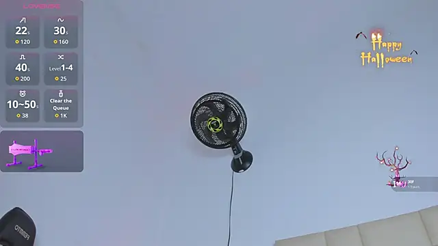 ThailyMaisson online show from 10-31-25, 02:19