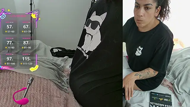 sara smith45 online show from 09-29-25, 07:52