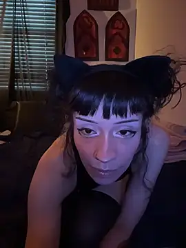 Gothbabbi online show from 10-17-25, 10:55