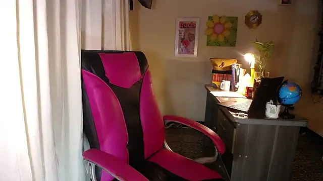 danielle rose 1 online show from 05-27-26, 02:35