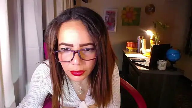 danielle rose 1 online show from 05-25-26, 02:05