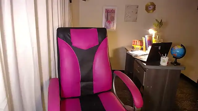 danielle rose 1 online show from 03-12-26, 01:48