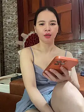 Snapshot of LiLi-Kirix99 chatting on 07-17-26, 06:43 LiLi-Kirix99 online show from 07-17-26, 06:43