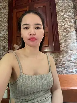 Snapshot of LiLi-Kirix99 chatting on 07-05-26, 04:52 LiLi-Kirix99 online show from 07-05-26, 04:52