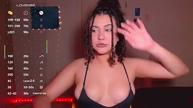 Snapshot of ann4montez_ chatting on 10-08-25, 06:37 ann4montez  online show from 10-08-25, 06:37