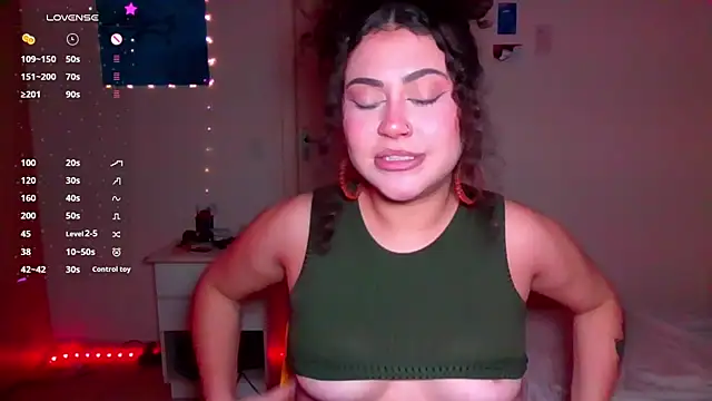 Snapshot of ann4montez_ chatting on 09-11-25, 04:23 ann4montez  online show from 09-11-25, 04:23