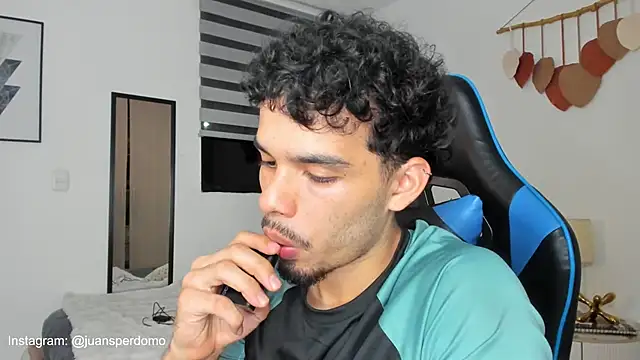 mateoleonee online show from 03-21-25, 12:18