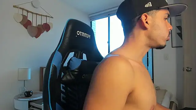 mateoleonee online show from 09-25-25, 09:32