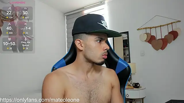 mateoleonee online show from 02-12-26, 06:18