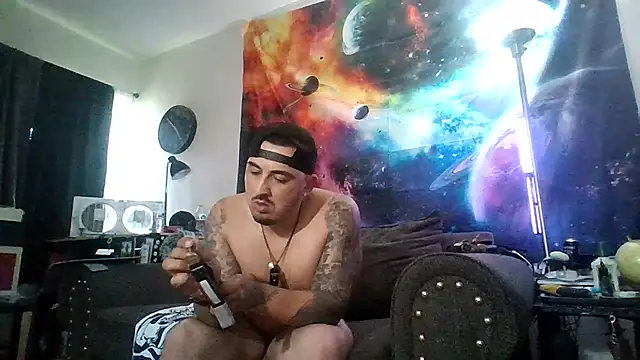 Snapshot of Antoniothedon chatting on 07-05-26, 11:55 Antoniothedon online show from 07-05-26, 11:55