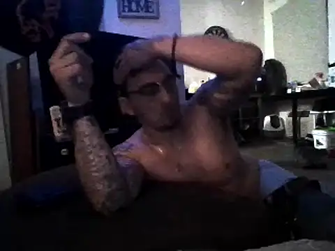 Snapshot of Antoniothedon chatting on 01-26-25, 01:47 Antoniothedon online show from 01-26-25, 01:47