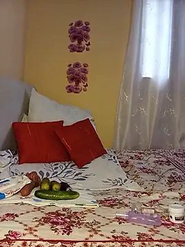 sexxylucia online show from 06-18-26, 10:09