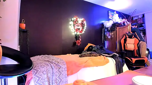 leatherz69 online show from 02-07-25, 11:13