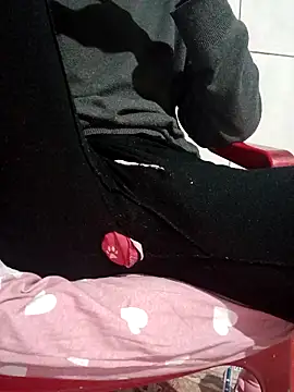 negosaliente online show from 04-12-26, 06:16