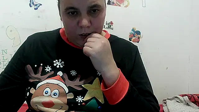 Snapshot of VixenBya chatting on 12-13-24, 03:54 VixenBya online show from 12-13-24, 03:54