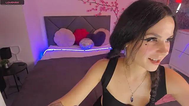 CassieEvans online show from 07-11-26, 05:41