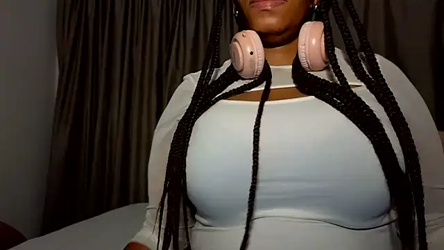 Snapshot of SexyFreaky_ chatting on 02-06-26, 07:21 SexyFreaky online show from 02-06-26, 07:21