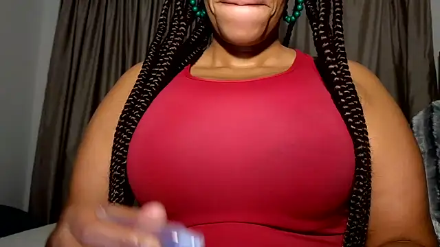 SexyFreaky  online show from 05-11-26, 12:01