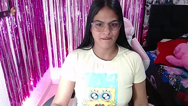 SweetAlmaa online show from 06-13-26, 01:03