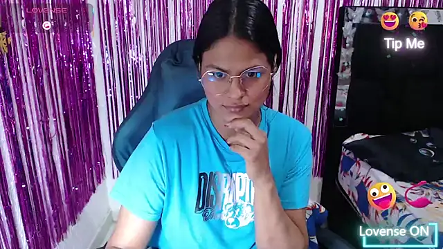 SweetAlmaa online show from 02-22-26, 12:29