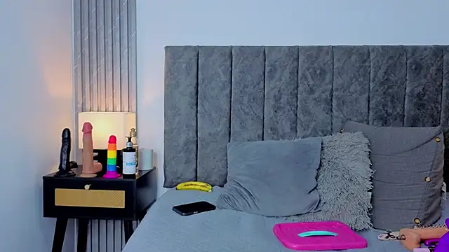 Ema Stone65 online show from 10-15-25, 01:59