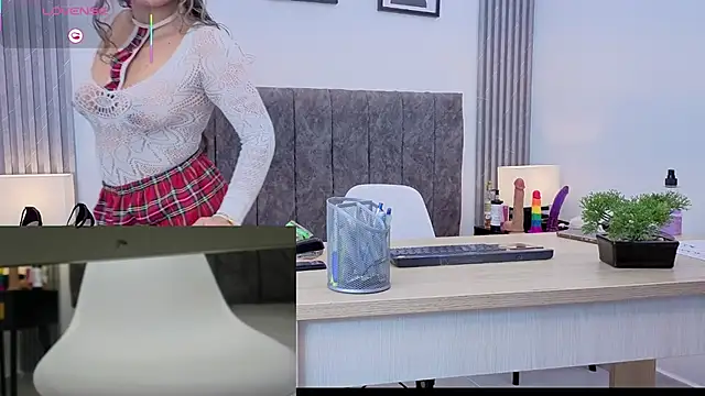 Ema Stone65 online show from 12-03-25, 10:09