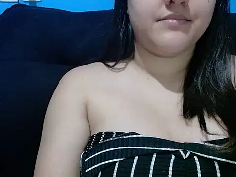 luckygirl111 online show from 11-05-25, 04:43