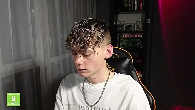 Keytaro online show from 11-12-25, 10:46