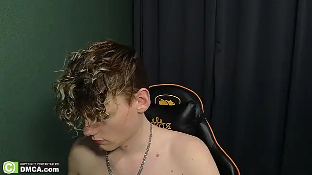 Snapshot of Keytaro chatting on 02-20-26, 06:26 Keytaro online show from 02-20-26, 06:26