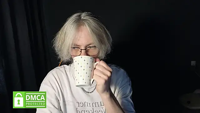 Keytaro online show from 05-19-26, 02:02