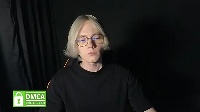 Keytaro online show from 05-25-26, 01:21