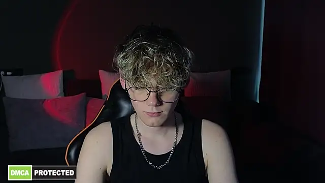 Keytaro online show from 04-12-26, 01:14