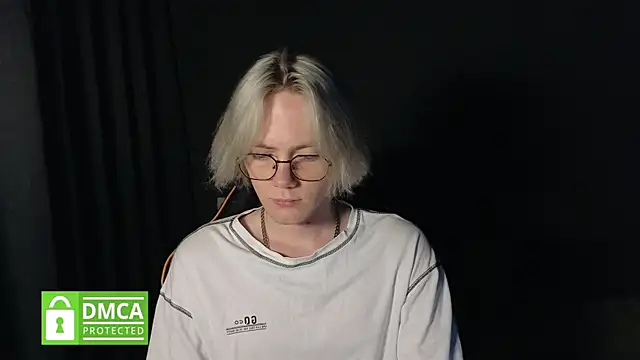 Snapshot of Keytaro chatting on 07-06-26, 10:44 Keytaro online show from 07-06-26, 10:44