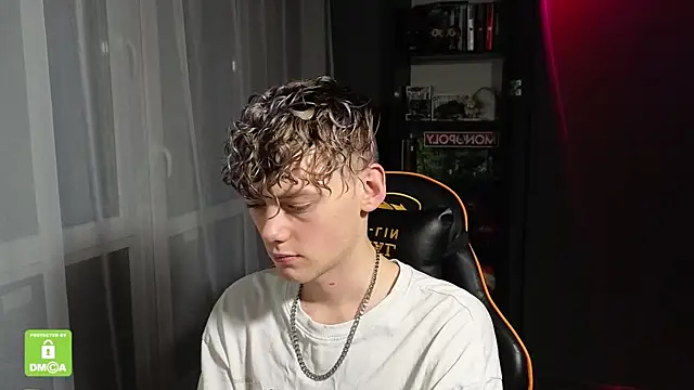 Keytaro online show from 11-06-25, 03:27