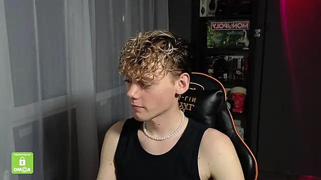 Keytaro online show from 10-22-25, 11:58