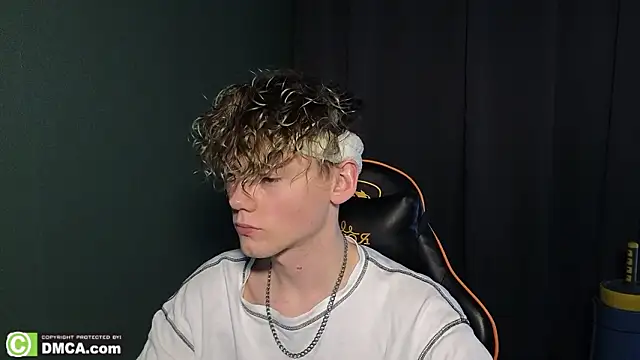 Snapshot of Keytaro chatting on 02-26-26, 08:25 Keytaro online show from 02-26-26, 08:25