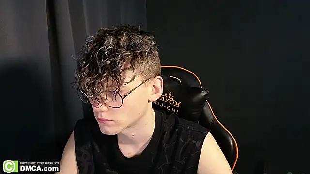 Snapshot of Keytaro chatting on 02-01-26, 10:41 Keytaro online show from 02-01-26, 10:41