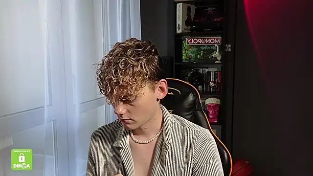 Keytaro online show from 10-14-25, 11:55