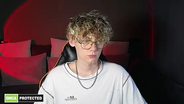 Keytaro online show from 03-24-26, 12:16