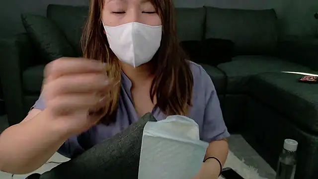 annna annna 2024 online show from 11-17-25, 01:42