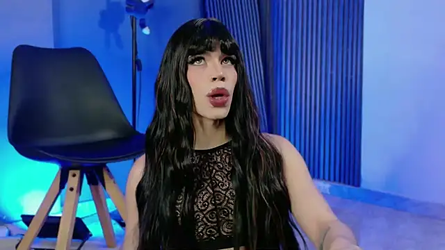 LucyGiraldo online show from 09-25-25, 02:17