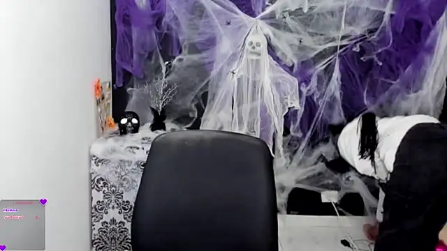 Marce 22 online show from 10-26-25, 09:04