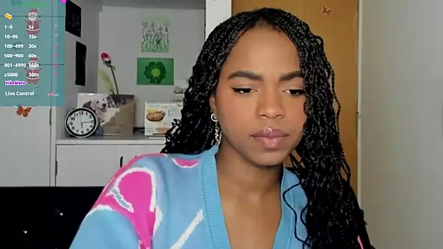 Snapshot of Marce_22 chatting on 12-14-24, 11:12 Marce 22 online show from 12-14-24, 11:12