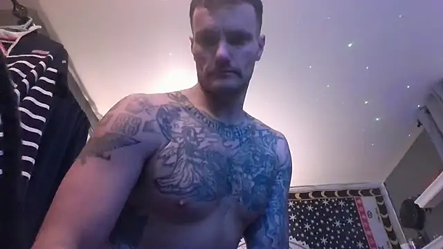 UnCuTupTheBuTT online show from 02-25-26, 05:29